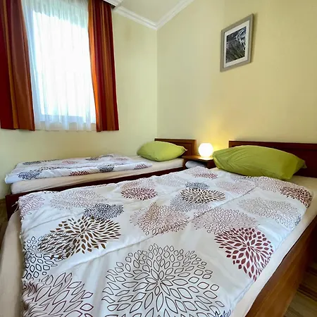 Kastelo Teraso Park Apartment With 25M Private Groundfloor Terrace Zalacsány