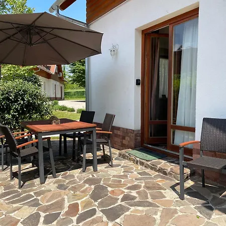 Lejlighed Kastelo Teraso Park Apartment With 25M Private Groundfloor Terrace *
